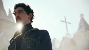 Задник к фильму "Сын тысячи отцов" #612247