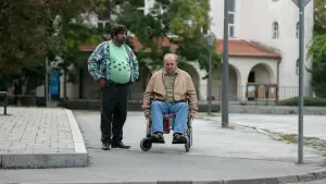 Задник к фильму "Инвалид" #406112