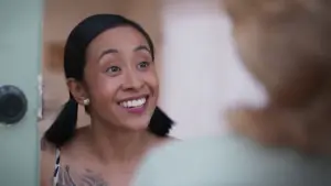 Задник к фильму "Джой жаждет любви" #619584