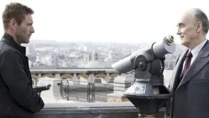 Задник к фильму "Экспат" #305442