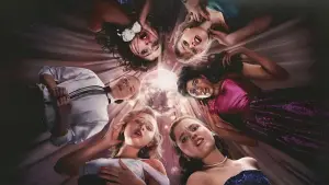 Задник к фильму "Улица страха: Королева красоты" #587270