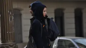 Задник к фильму "Глухие стены" #399251