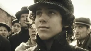 Задник к фильму "Без судьбы" #496970