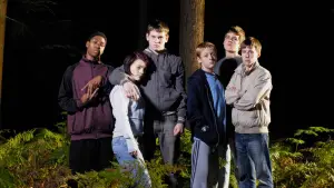 Задник к фильму "Райское озеро" #700702