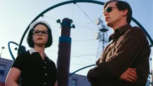 Задник к фильму "Призрачный мир" #241325