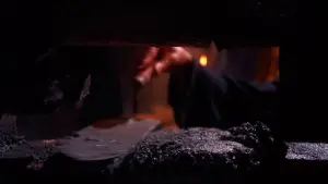 Задник к фильму "Эльвира - Повелительница Тьмы 2. Проклятые холмы Эльвиры" #475204