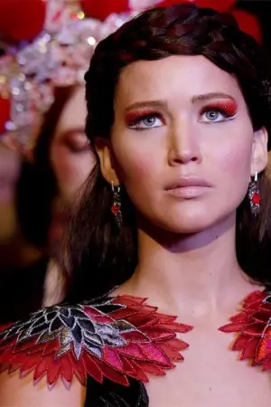 Постер к фильму "Голодные игры: И вспыхнет пламя" #401380