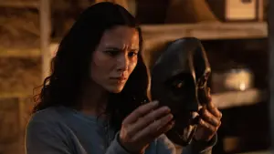 Задник к фильму "Мама" #317903