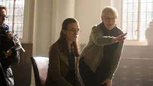 Задник к фильму "Мисс Плохое поведение" #406613