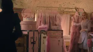 Задник к фильму "Злая: Часть первая" #529664