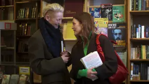 Задник к фильму "Комната по соседству" #622521