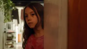 Задник к фильму "Тотем" #192563