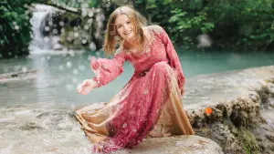 Задник к фильму "Он - дракон" #233370