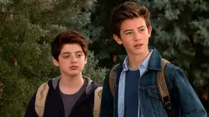 Задник к фильму "Средняя Школа: Худшие Годы Моей Жизни" #252869