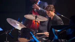 Задник к фильму "Одержимость" #565712