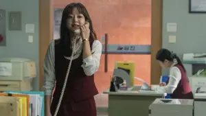 Задник к фильму "삼진그룹 영어토익반" #947738