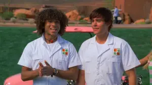 Задник к фильму "Классный мюзикл: Каникулы" #647049