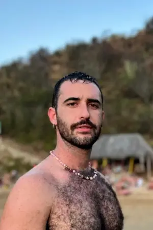 Постер к фильму "Истлевший на солнце" #378363