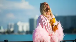 Задник к фильму "Пляжный бездельник" #420794