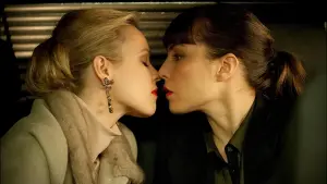 Задник к фильму "Страсть" #422521