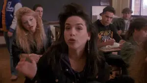 Задник к фильму "Иногда они возвращаются" #405190