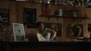 Задник к фильму "Любовь истекает кровью" #434501