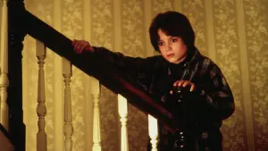 Задник к фильму "Добрый сынок" #265803