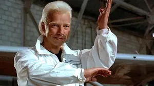 Задник к фильму "Не отступать и не сдаваться 3: Братья по крови" #437827