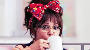 Задник к фильму "Здравствуйте, меня зовут Дорис" #285468