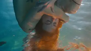 Задник к фильму "Плохая девочка" #577242