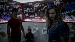 Задник к фильму "Фрики: Ты один из нас" #357685