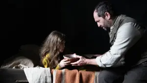 Задник к фильму "Амайа. Дитя вампира" #379724