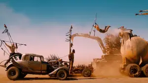 Задник к фильму "Безумный Макс: Дорога ярости" #561638