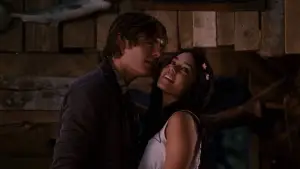 Задник к фильму "Классный мюзикл 3: Выпускной" #721458