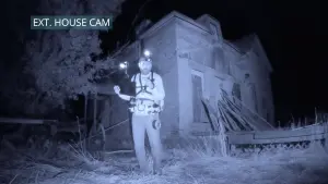 Задник к фильму "Паранормальные явления. Дом призраков" #385098