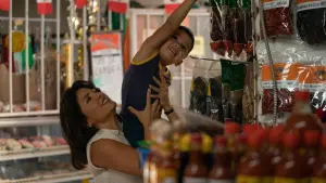 Задник к фильму "Обжигающе горячий" #176547