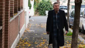 Задник к фильму "Come ti muovi, sbagli" #540043