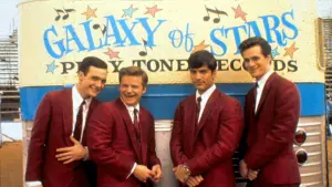 Задник к фильму "То, что ты делаешь" #257227