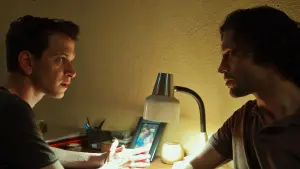 Задник к фильму "Пылающие дни" #418907