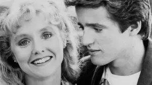 Задник к фильму "Школьный бал 2: Привет Мэри Лу" #450599