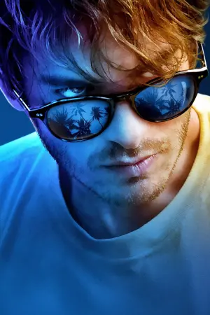 Постер к фильму "Под Сильвер-Лэйк" #324116