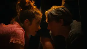 Задник к фильму "Жизненная необходимость" #705229