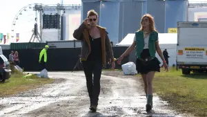 Задник к фильму "Музыка нас связала" #494577