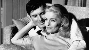 Задник к фильму "Обнажённый поцелуй" #425786