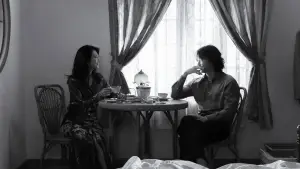 Задник к фильму "星と月は天の穴" #775536