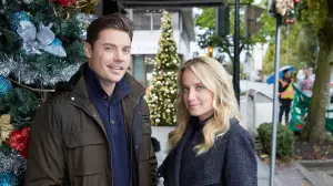 Задник к фильму "Пора вернуться домой на Рождество" #425671