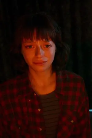 Постер к фильму "Красные комнаты" #194984