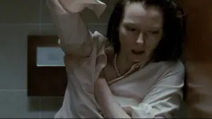 Задник к фильму "Майкл Клейтон" #660967