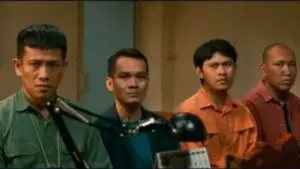 Задник к фильму "Agak Laen: Menyala Pantiku!" #531821