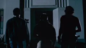 Задник к фильму "Нападение на 13-й участок" #227841